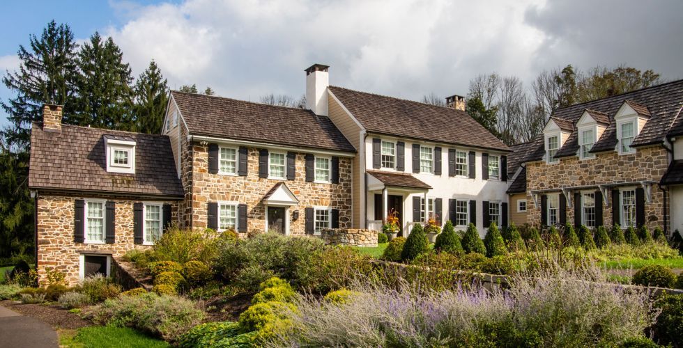 Extensive estate